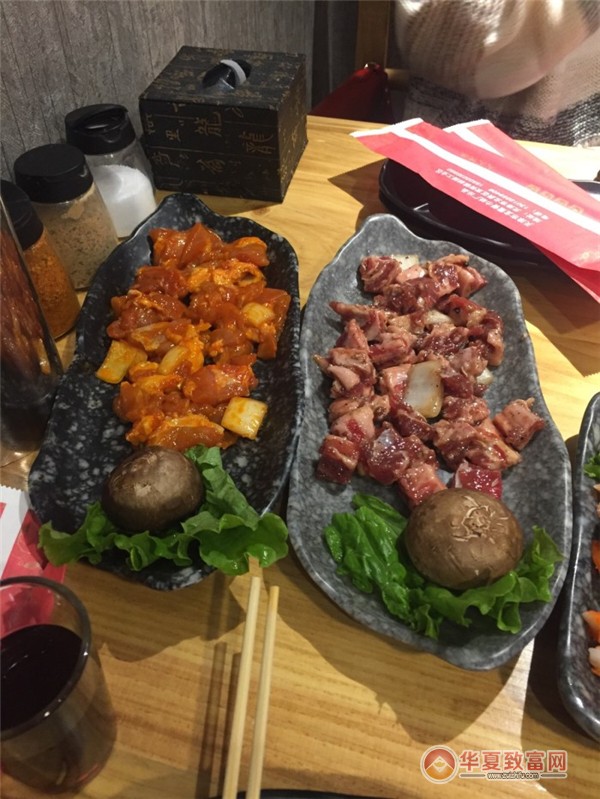 极炙烤肉加盟